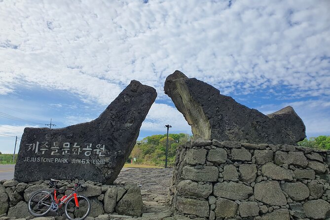 Jeju island Jumbo Taxi Private Tour with Mr.Hong South of Jeju - Oedolgae brings the Jeju Olle Trail into the day