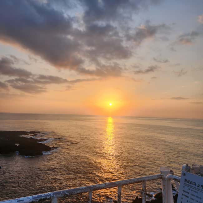 Jeju Island: Sunrise Guided Tour with Hotel Pickup - Who will get the most from this tour?