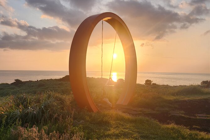 Jeju island Sunrise Tour Early Morning with Hotel Pickup - Why Seopjikoji Makes a Fine Sunrise Setting