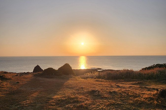 Jeju island Sunrise Tour Early Morning with Hotel Pickup - Practical Tips for a Better Sunrise
