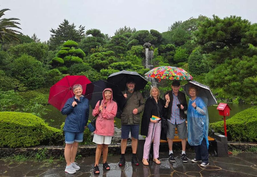 Jeju Private Taxi Tour with a Licenced English Guide-Driver - Jusangjeolli Cliff and the southern coast