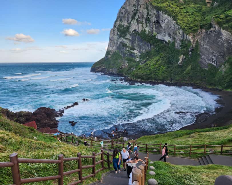 Jeju Private Taxi Tour with a Licenced English Guide-Driver - Pick one side of Jeju, not the whole island