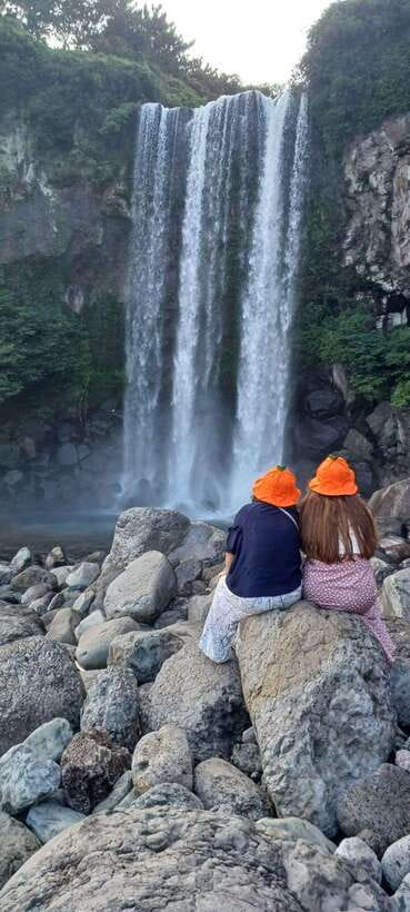 Jeju: Private Tour with an English Guide and a Vehicle - Should You Book the Jeju Private Tour?