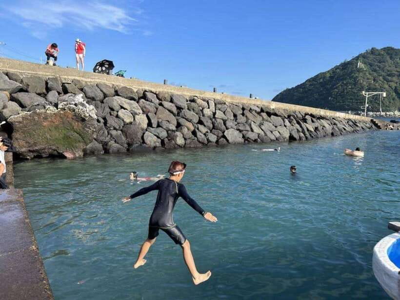 Jeju: Private Tour with an English Guide and a Vehicle - The East Jeju Route: Villages, Sunrise Peak, and Sea Views