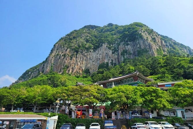 Jeju Southern UNESCO Full Day Tour with Mt.Halla - Bomunsa Temple by Sanbangsan