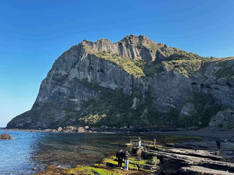 Jeju UNESCO Natural Heritage Private Tour by Certified Guide - Manjanggul Cave takes you into Jeju’s volcanic past