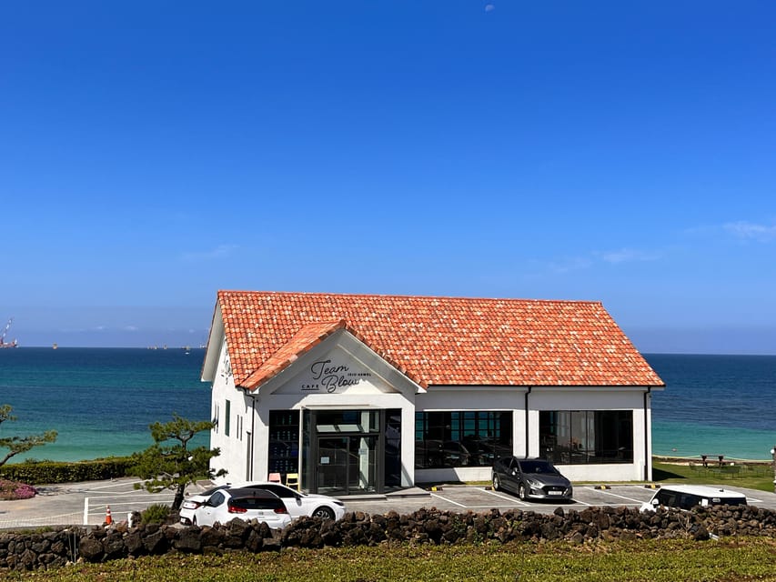 Jeju: West of Jeju Island Bus Tour from Seogwipo City - Aewol Cafe Street and the Handam shoreline