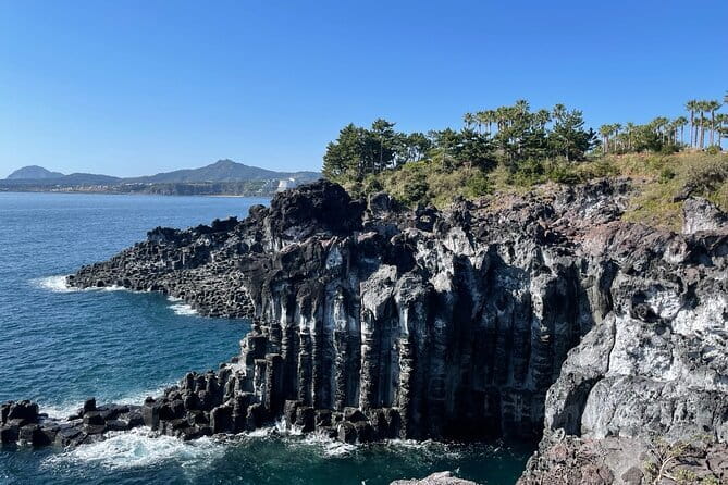 Jeju Western and Southern Routes Sightseeing Day Tour - Jusangjeolli’s volcanic stone columns