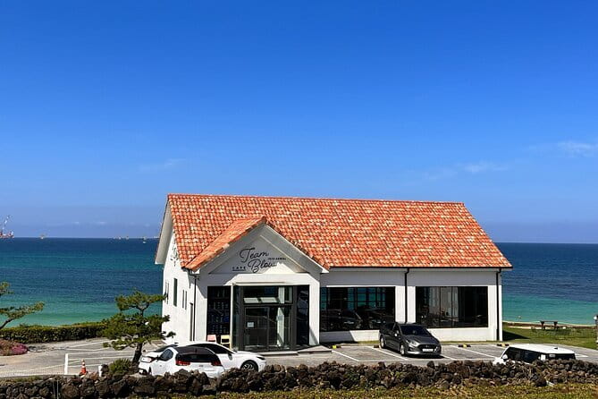 Jeju Western and Southern Routes Sightseeing Day Tour - Sanbangsan Bomunsa Temple by the sea