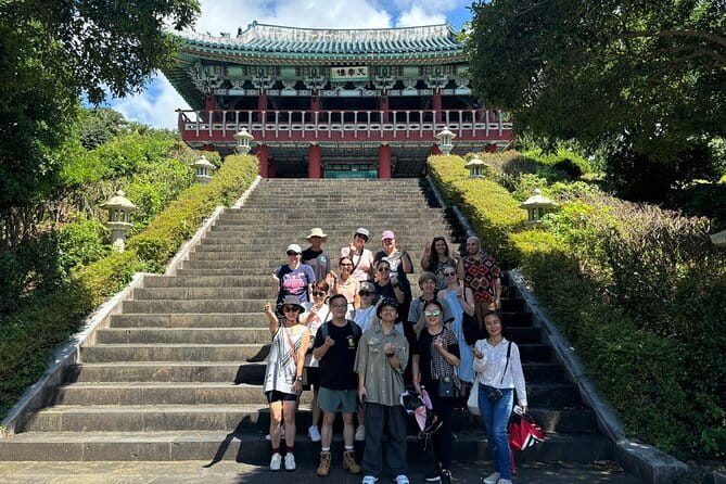 Jeju Western and Southern Routes Sightseeing Day Tour - Transport, timing, and group size