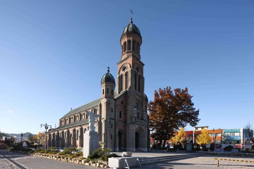 Jeonju: Essence of Jeonju, Hanok Village & Maisan Mountain - What makes this Jeonju day special