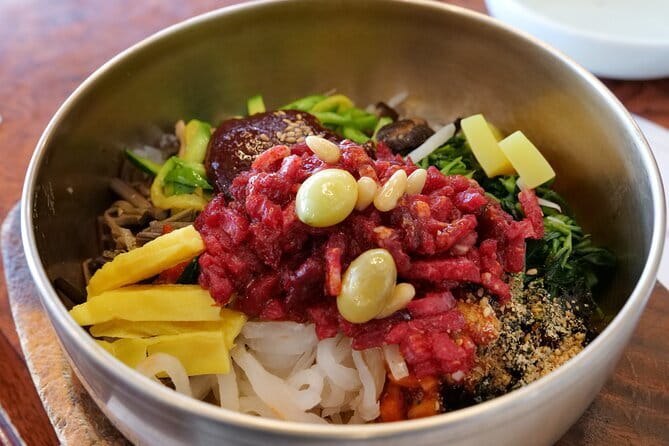 Jeonju Hanok Stay & Mt. Jiri Hiking from Seoul - Gurye Sansuyu Village and Ssangsanje