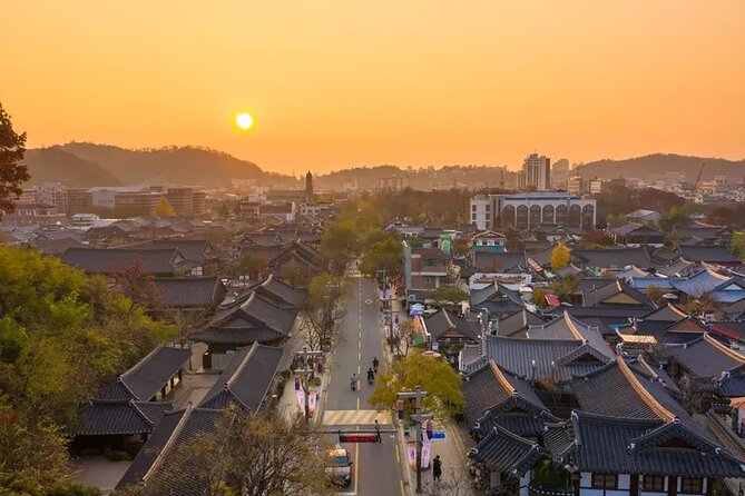 Jeonju Hanok Village Full-Day Tour:Jangtaesan Autumn Foliage - The long morning ride from Seoul