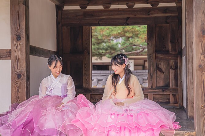 Jeonju Hanok Village Hanbok Rental Experience Hanboknam - Key points to know before you go
