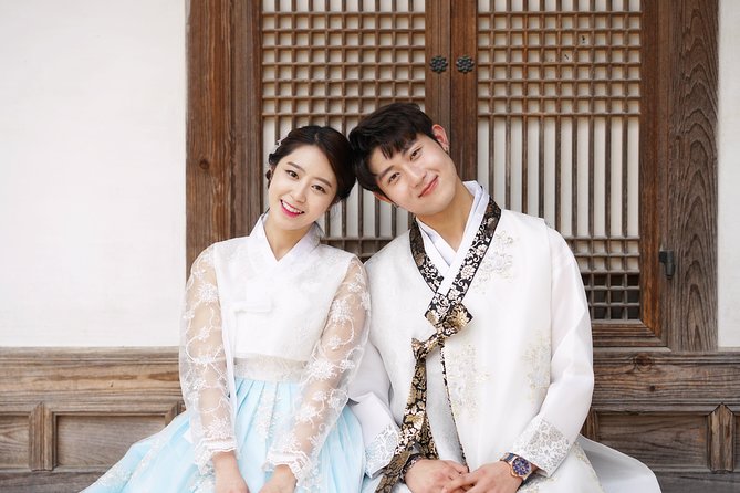 Jeonju Hanok Village Hanbok Rental Experience Hanboknam - Why wearing hanbok changes a visit to Jeonju