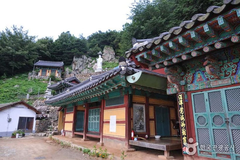 Jeonju: Private Taxi Tour Car Charter - The driver experience and language question