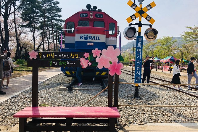 Jinhae Cherry Blossom + Busan Sunrise from Seoul - Gyeonghwa Station and the cherry blossom road