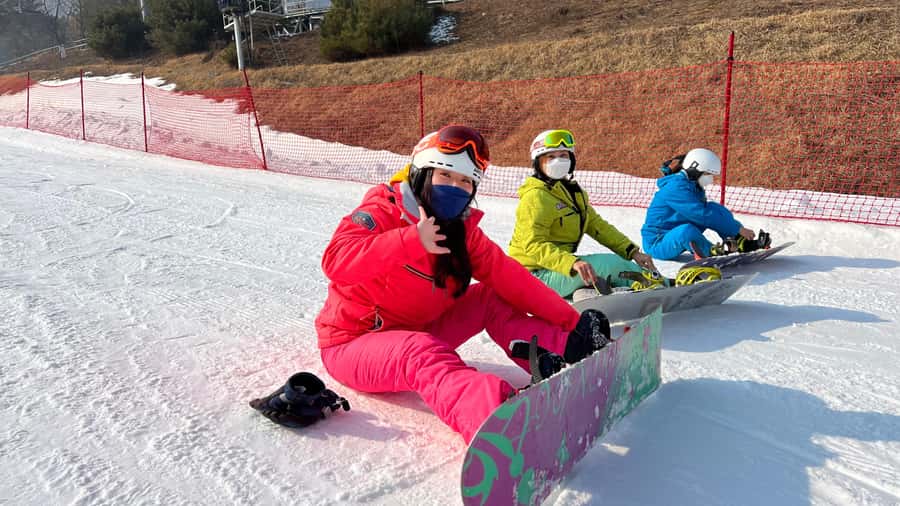 Jisan Forest Resort: Ski Full-Day Tour or Shuttle from Seoul - Jisan Forest Ski Resort at a glance