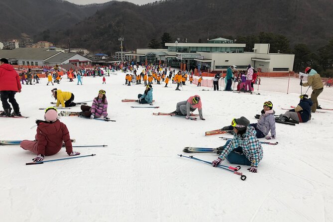 Jisan Ski One Day Tour - Choosing between free time, skiing, and snowboarding