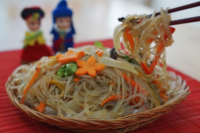 K-food cooking Japchae Mandu Tteokbokki & Fishcake - Who will get the most from this class?