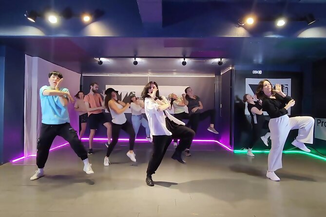 K-pop Dance Class in Seoul (Incl. video shooting & editing) - What the Group Class Feels Like