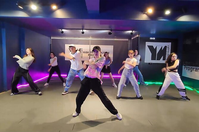 K-pop Dance Class in Seoul (Incl. video shooting & editing) - The 60-Minute Choreography Lesson