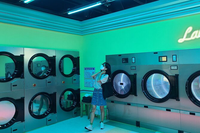 K-POP Experience in Seoul: Real K-POP Agency & Fan Culture - COEX and Starfield Library: A Grand Finish
