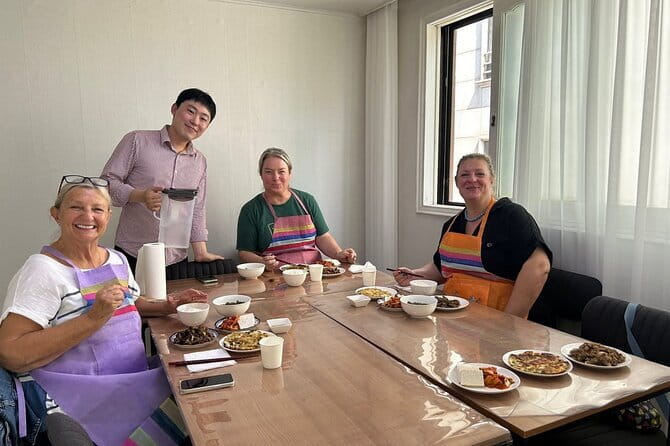 Korea Cooking Class with 3 stars Michelin Chef & Content creators - Lotte World Tower, Lotte World, and the Songpa setting