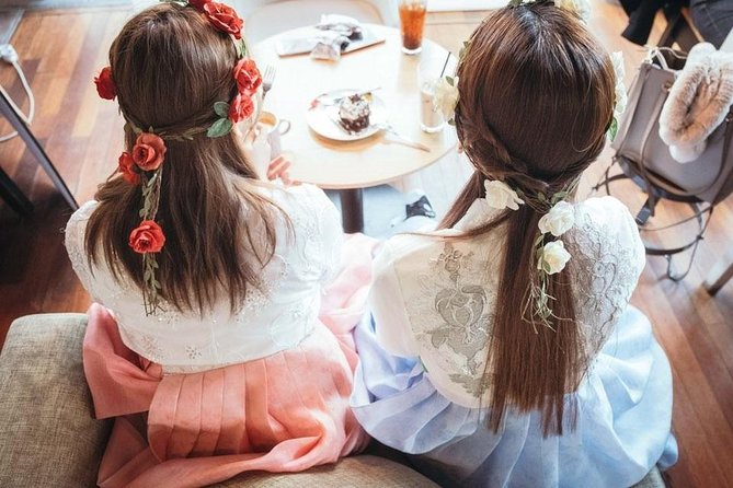 Korean Hanbok Rental Shop - Choosing Your Hanbok and Getting Ready