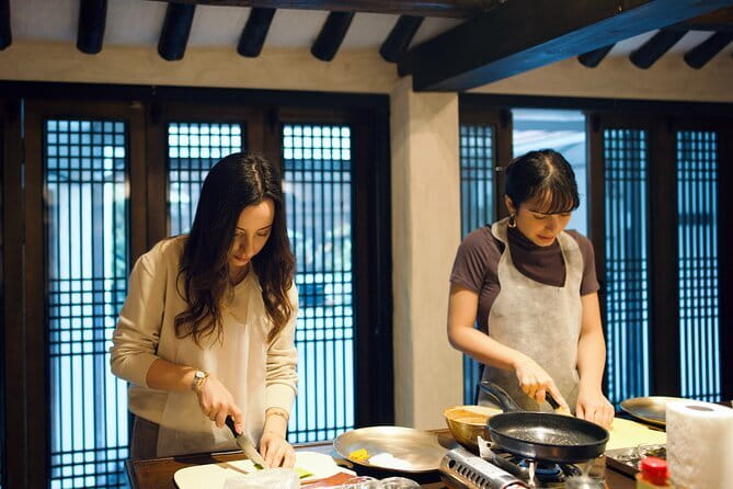 Korean Home Style Cooking Class in Gangnam Seoul - Who should book this experience?