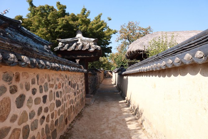 Korean UNESCO World Heritage Tour including Gyeongju, Andong and Daegu(2N3D) - Day two: Hahoe Folk Village and Andong traditions