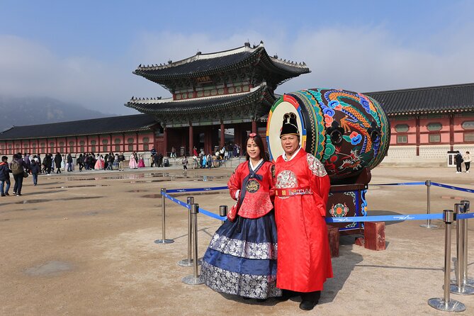 Layover Tour from Incheon Airport to Seoul with a Tour Specialist - What You Are Paying For at $280