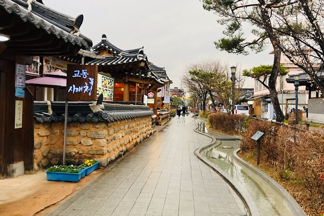 Maisan Cherry Blossom and Jeonju Hanok Village - Three hours in Jeonju Hanok Village
