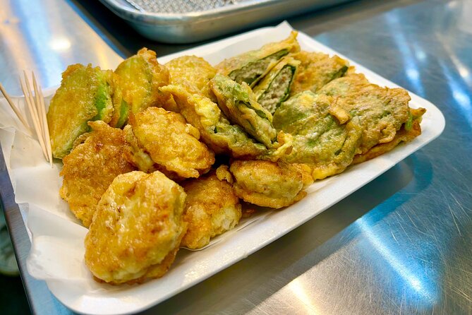 Mangwon Market Food tour By Locals; Cheap Eats to Fancy Feast - What the food stories add to the meal