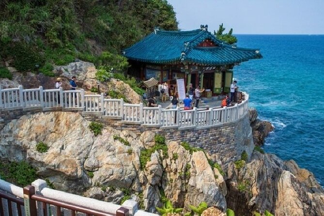 Mt.Seorak & Naksan Temple Day Trip from Seoul - Seoraksan National Park: 90 minutes in Korea’s mountain country