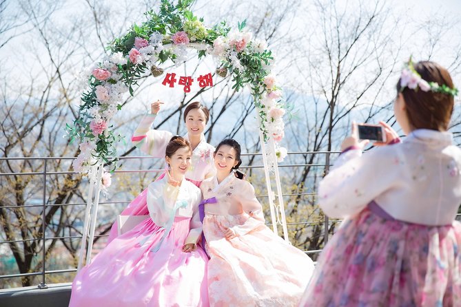 N Seoul Tower Hanbok Rental - Dressing rooms, air conditioning, and practical comfort