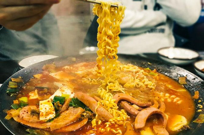 Night Food Tour in Seoul with Traditional and Modern Cuisine - Key Points Before You Book