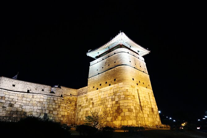 Night View Tour to Suwon Hwaseong Fortress from Seoul - Hwahongmun Pavilion and Yeonmudae Post under the lights