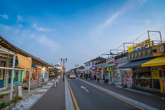 Old Korea Thousand History Tour of Gyeongju from Busan - Gyochon Village and Woljeonggyo Bridge by daylight