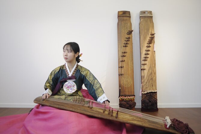 Play Gayageum in Hanbok Cultural Experience in Bukchon - Key details before you book