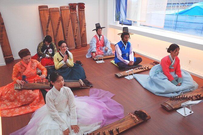 Play Gayageum in Hanbok Cultural Experience in Bukchon - Why the gayageum makes this Bukchon activity different