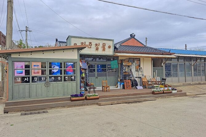 Pohang One day city Tour : Home town Cha cha cha Drama Locations - Wolpo Beach and Hong Banjang’s surf setting