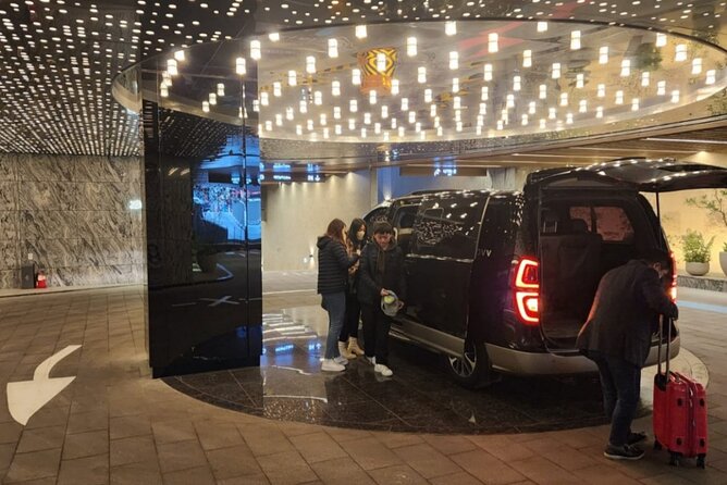 Private Airport Transfer : Gimpo airport to/from Seoul (1~7pax) - Who should book this transfer