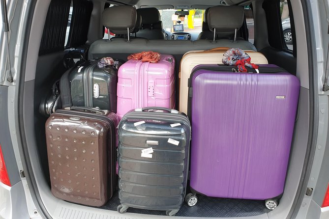 Private Airport Transfer: Gimpo Airport to Seoul City (1-5 pax) - Meeting your driver at Gimpo Airport