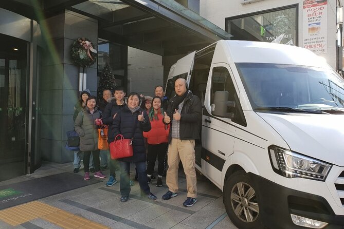 Private Airport Transfer: Incheon Airport to Seoul City 1-12 pax - Communication before the flight