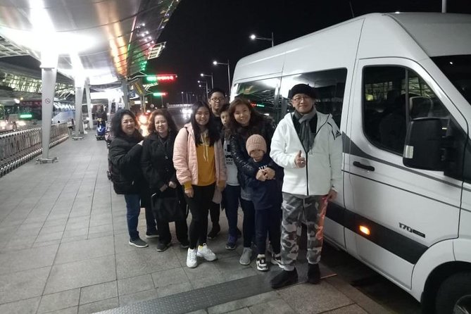Private Airport Transfer: Seoul City to Incheon Airport 1-12 pax - A direct ride from your Seoul accommodation