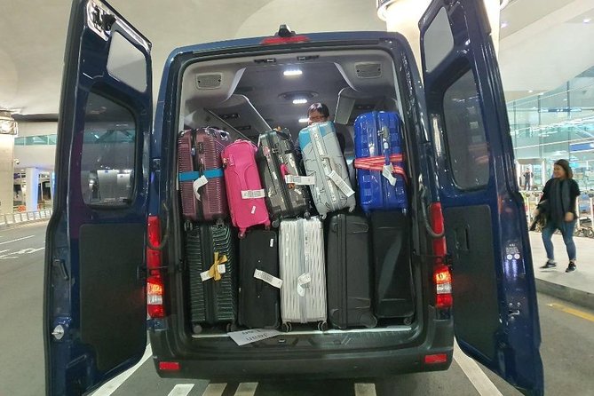 Private Airport Transfer: Seoul City to Incheon Airport 1-12 pax - Communication before the pickup