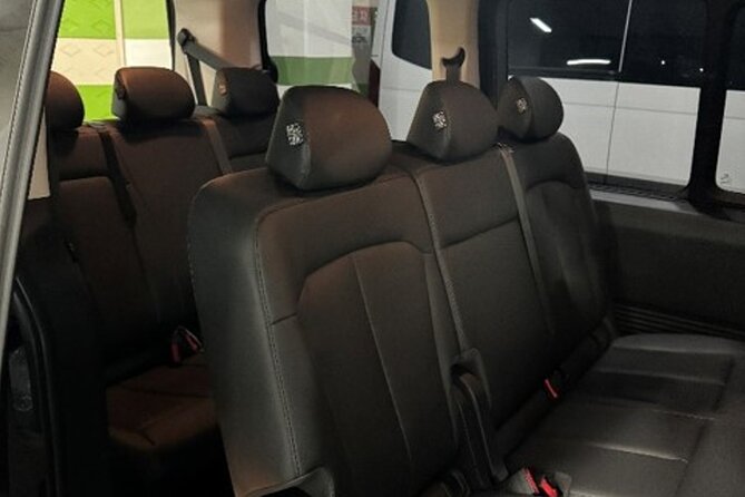 Private Airport Transfer: Seoul City to Incheon Airport (1-5 pax) - Leaving Seoul in a private van