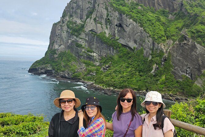 Private Day tour on the fantasy island for CRUISE customers - Choosing the right cruise terminal route