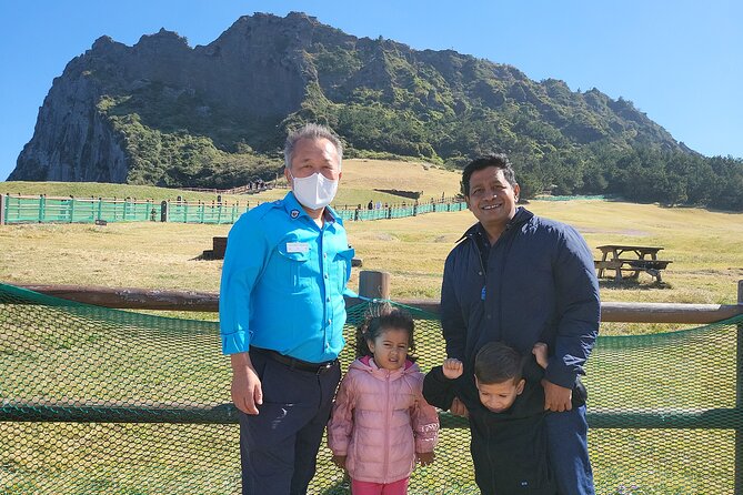 Private Day Tour With Best Jumbo Taxi Driver Tour in jeju island - Five things to know before booking